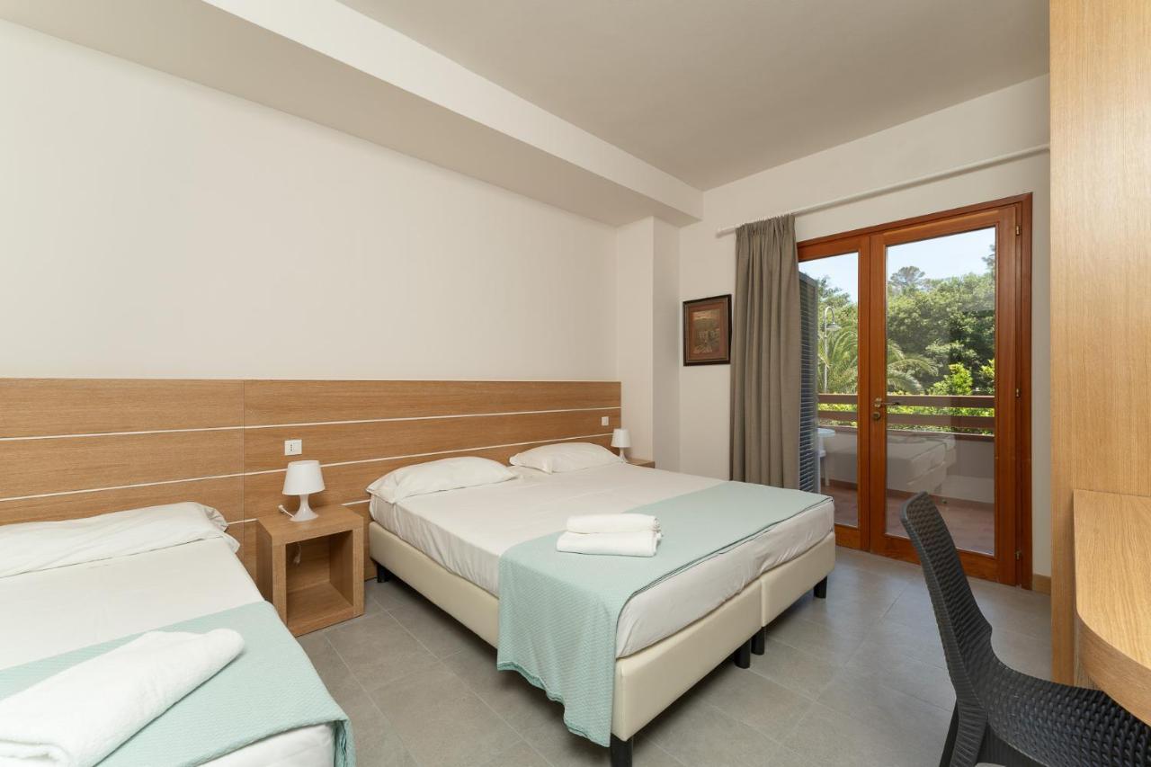 Hotel Delfino Procchio (Isola d'Elba) Exterior foto